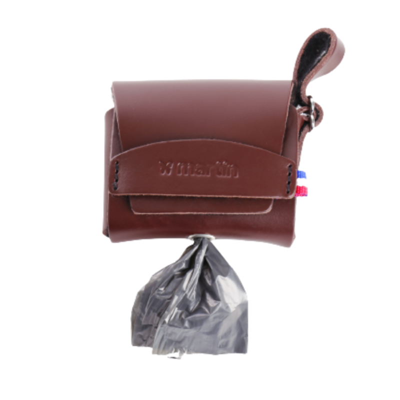 distributeur de sacs à crottes en cuir marron Poopidoo MARTIN SELLIER avec sac à dejection
