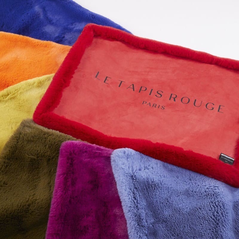 Le tapis pour chien Ubud LE TAPIS ROUGE PARIS existe dans d'autres coloris