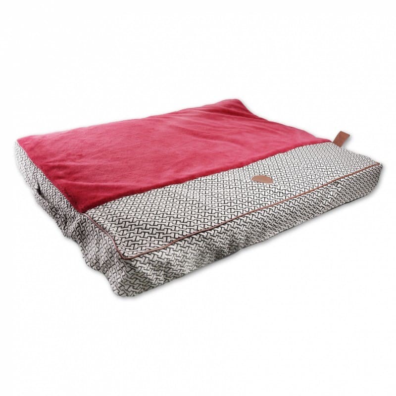 master pour chien rouge collection Avenue Montaigne de profil