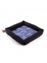 Corbeille pour chien bleu damier collection Doudouzen MARTIN SELLIER