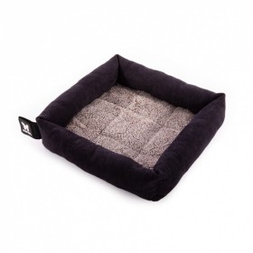 Corbeille pour chien marron Damier collection Doudouzen MARTIN SELLIER de profil