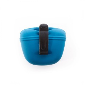 pochette friandises chien bleue en silicone MARTIN SELLIER avec pince d'attache à l'arrière