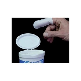 doigtier brosse à dents pour chien artero facile à utiliser en le mettant sur le doigt