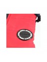logo de la marque du manteau pour chien rouge avec harnais intégré