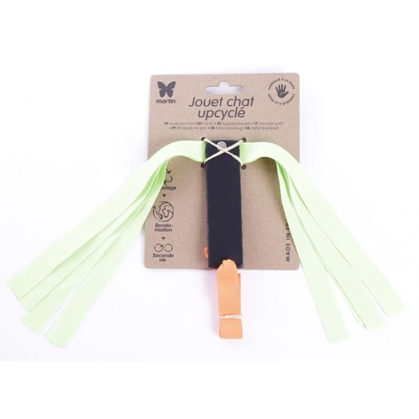 jouet pour chat upcyclé en cuir la fusée MARTIN SELLIER avec emballage