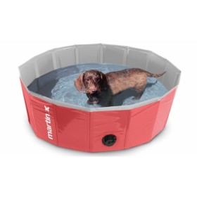 chien dans la Piscine pour chien rouge Martin Pool MARTIN SELLIER