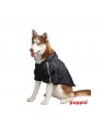 chien portant l'imperméable pour chien noir base jumper Puppia