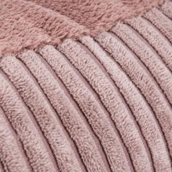 détail velours côtelé du coussin pour chat rose designed by lotte