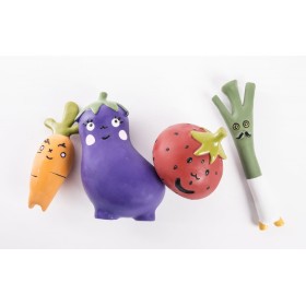 différents modèles de jouets pour chien en latex MARTIN SELLIER de la gamme les amis vitaminés