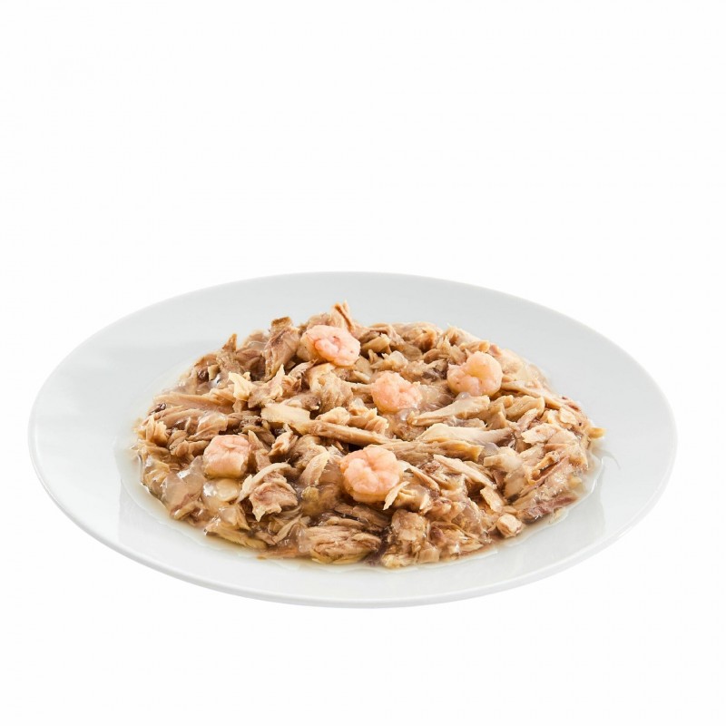 boîte pour chat thon avec crevettes en gelée les filous prenium dans une assiette