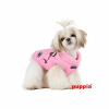 chien avec le manteau pour chien rose avec harnais intégré Mountaineer Puppia