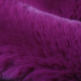 détail fourrure synthétique du tapis pour chien Tokyo LE TAPIS ROUGE PARIS